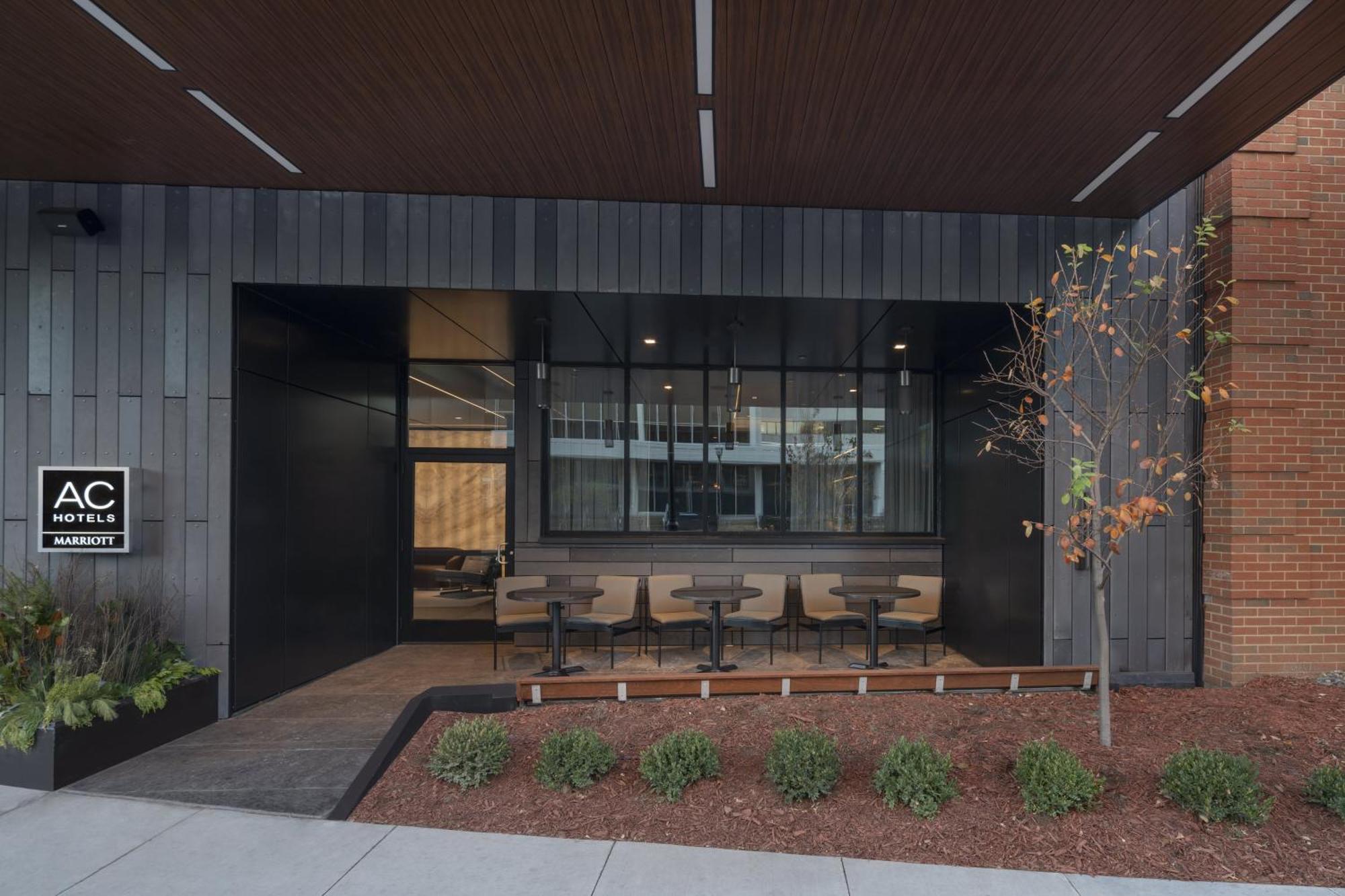 Ac Hotel By Marriott St. Louis Clayton Εξωτερικό φωτογραφία
