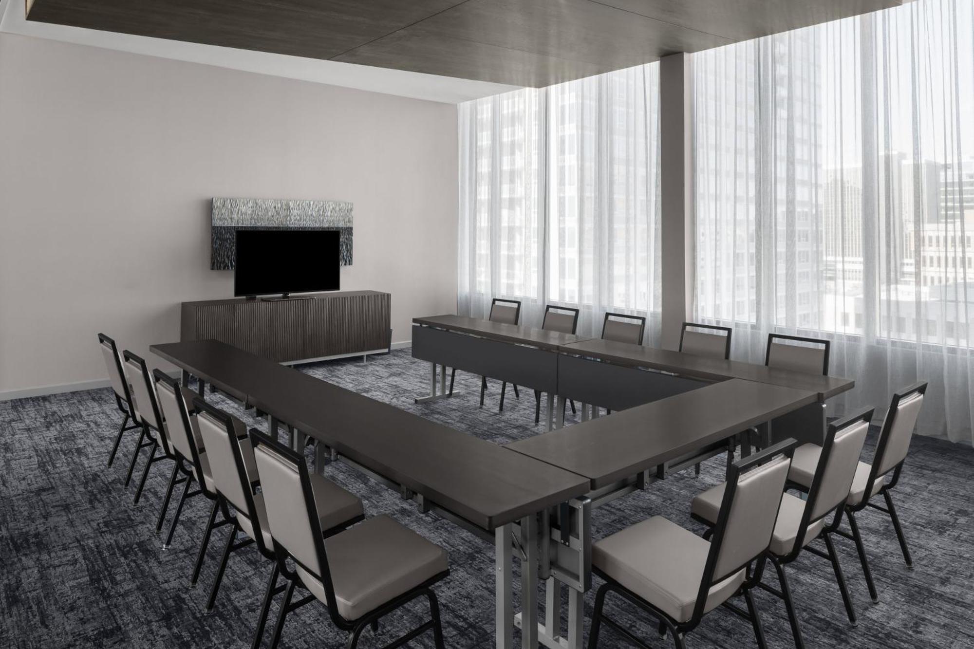 Ac Hotel By Marriott St. Louis Clayton Εξωτερικό φωτογραφία