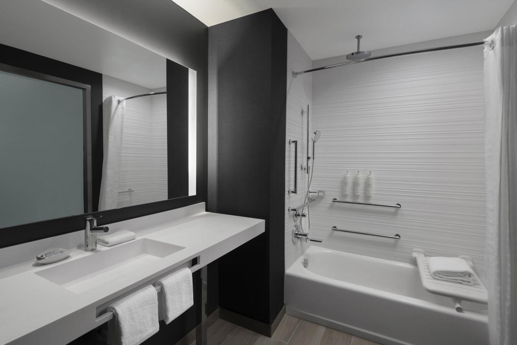 Ac Hotel By Marriott St. Louis Clayton Εξωτερικό φωτογραφία