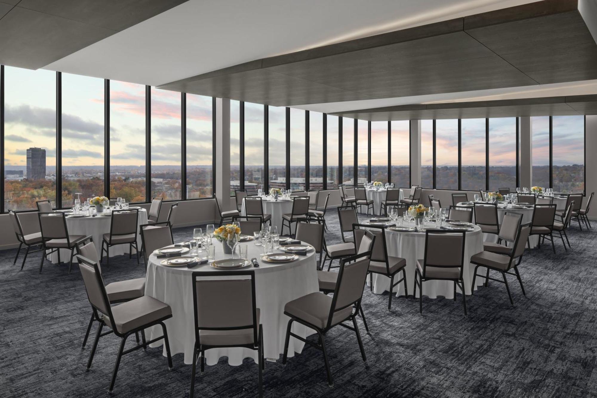 Ac Hotel By Marriott St. Louis Clayton Εξωτερικό φωτογραφία