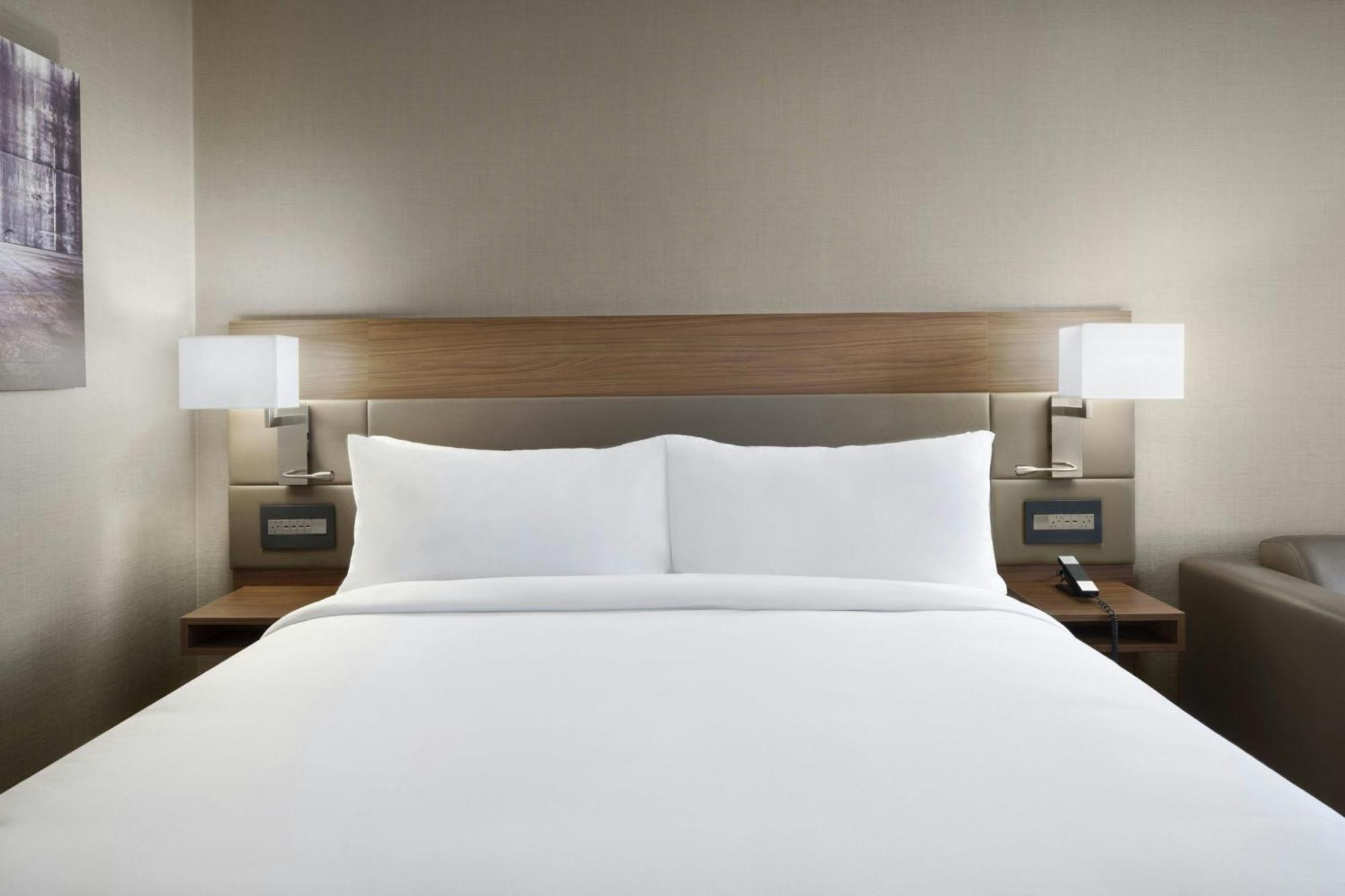 Ac Hotel By Marriott St. Louis Clayton Εξωτερικό φωτογραφία