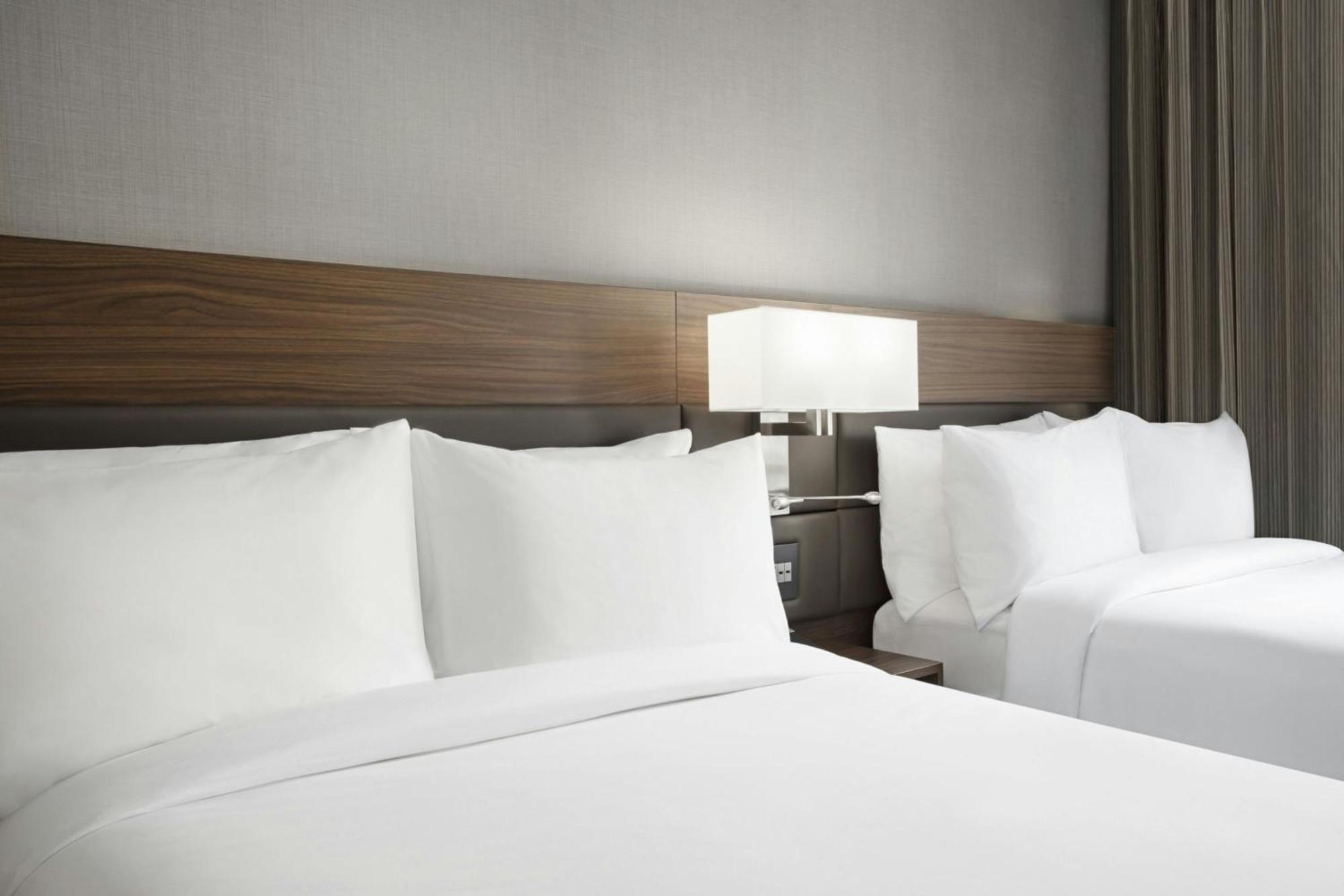 Ac Hotel By Marriott St. Louis Clayton Εξωτερικό φωτογραφία